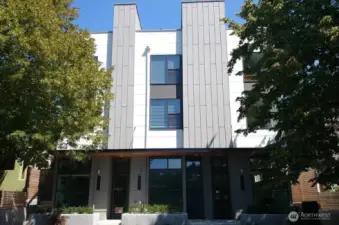 Seattle Live/Work Loft Space for Sale