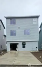 1 Car Garage/2 Car Driveway