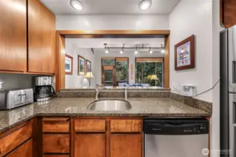 Beautiful, Upgraded Granite Countertops