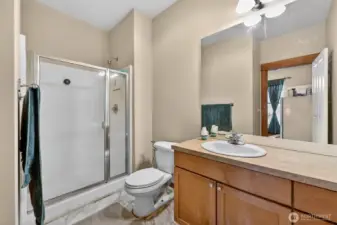 1st floor addtl. room 3/4 bath