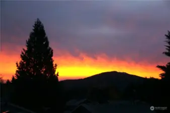 Sunrise taken from the front deck. Notice view of  Tiger mountain.