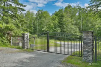 View Ridge Estates is a gated community.  Please park outside of gate and walk in to view property.