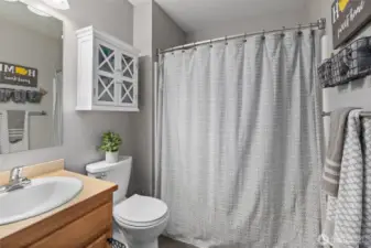 Full bath on the main level.