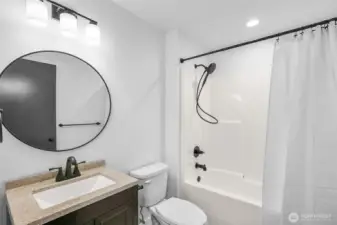 Upstairs full bath