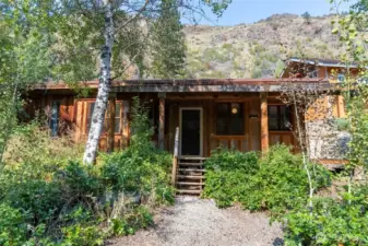 Little Cabin