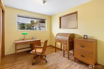 BR 2 on main floor - virtual staging