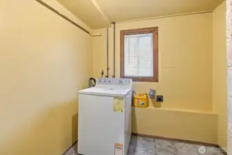Basement laundry room