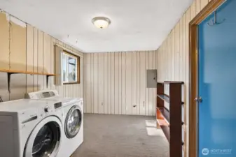 Large Laundry Room