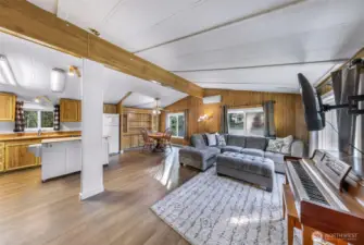 Open and Bright Floorplan