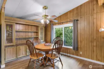 Formal Dining with Built-ins