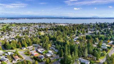 The Beach, The Mountains, The PNW lifestyle at your fingertips