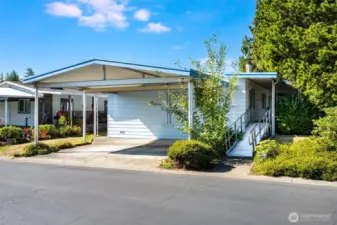 Welcome to the lovely 55+ community of Canyon View Estates.