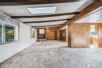 This spacious home is one of the larger floorplans in the park!