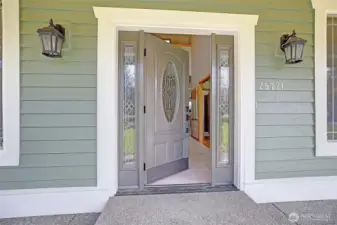 Welcome in!  Let's take a look around!