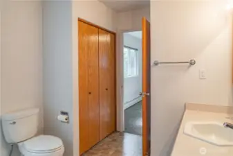 Primary bath