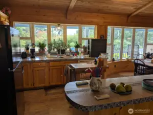 Kitchen area
