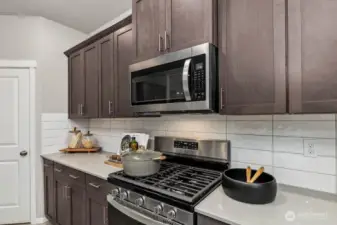 Photo rendering is representational. Actual home is under construction and finishes, elevation, and paint colors may vary. See site agent for details.