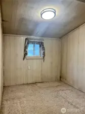 Bonus room off primary