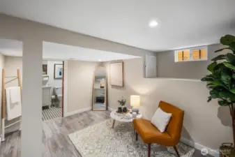 Full bath downstairs.