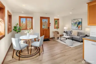 Cozy apartment with full height ceilings and access to lush garden