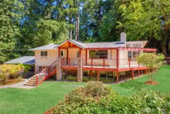 Welcome home to 156 Madrona!
