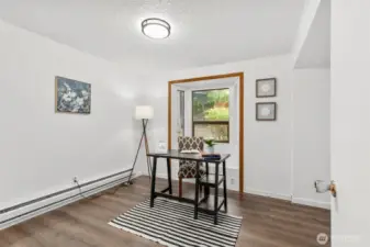 2nd bedroom or office space