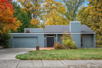 Classic NW contemporary home situated in Newport Hills!