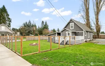 Fully Fenced - Gated