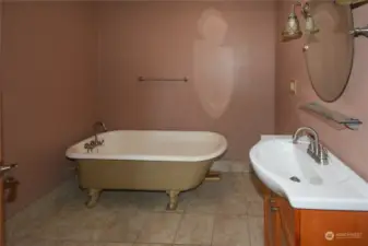 2nd Bath