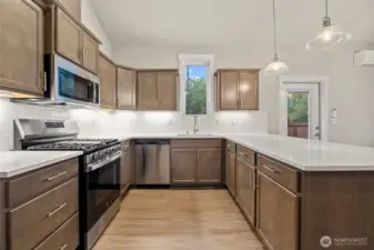 Lots of counterspace in this kitchen.