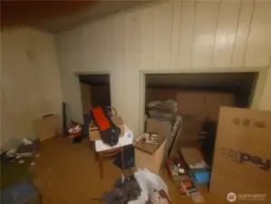 More of the upper level bedroom.