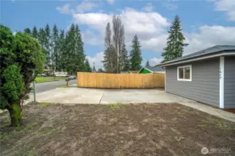 Enough parking for 4 cars in that driveway!