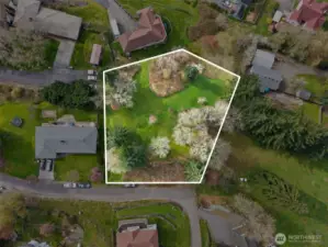 Boundary lines are for visual purposes only.