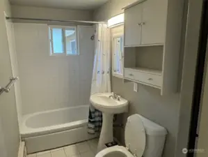 Full bathroom