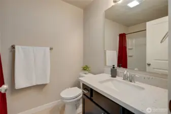 3rd Floor Hallway Full Bath