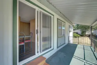 West Sliding door Entry
