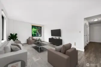 Virtually staged
