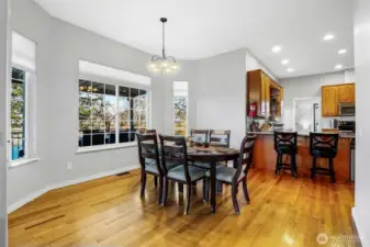 Breakfast nook off the kitchen with a view of the lake. Dine lakeside if you wish!