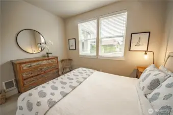 Easily fits a queen size bed