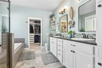 Primary bedroom ensuite