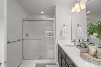 primary 3/4 bath
