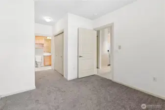 Primary to Primary Bath