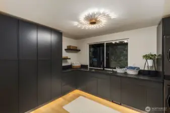 Spacious laundry room on 2nd floor