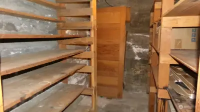 Walk-in Fruit Cellar