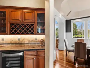 Butler pantry-main floor