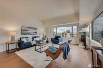 Stunning engineered wood flooring by Woodpecker, 9ft ceilings & A/C throughout the entire home for ultimate comfort on warm summer days & evenings.