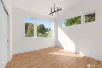 2nd bedroom.