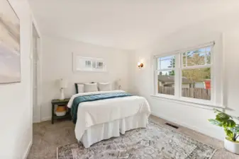 Main house primary bedroom