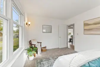 Main house primary bedroom