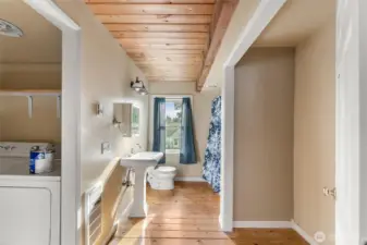 DADU full bathroom/ laundry room